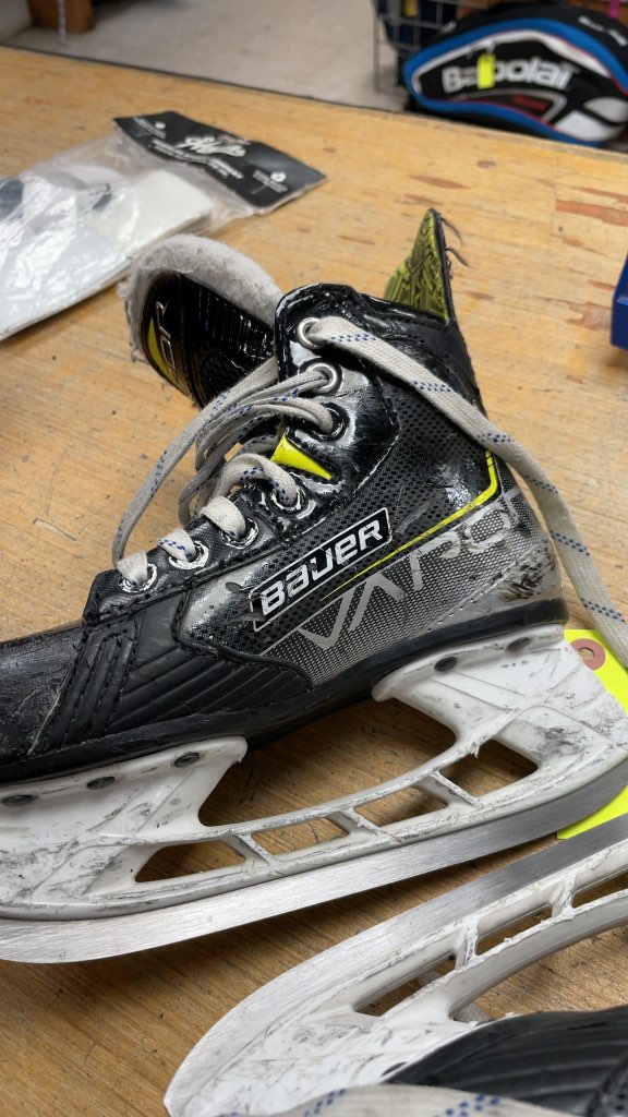 Bauer Vapor Hockey Skates - Size 13C