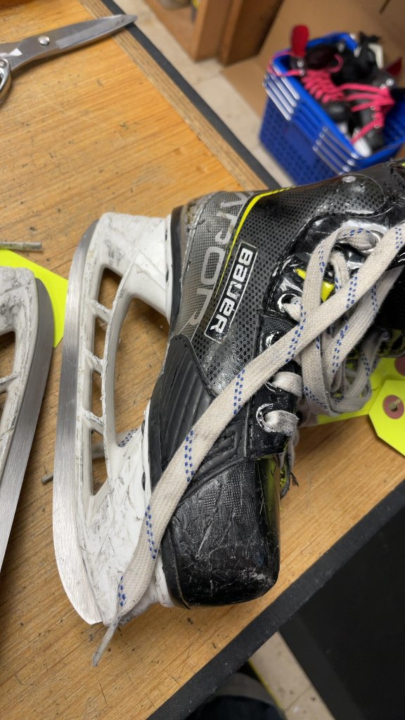 Bauer Vapor Hockey Skates - Size 13C