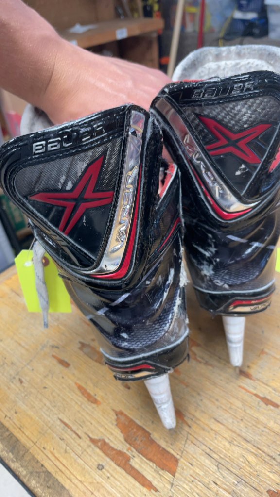 Bauer Vapor Hockey Skates Size 1.5