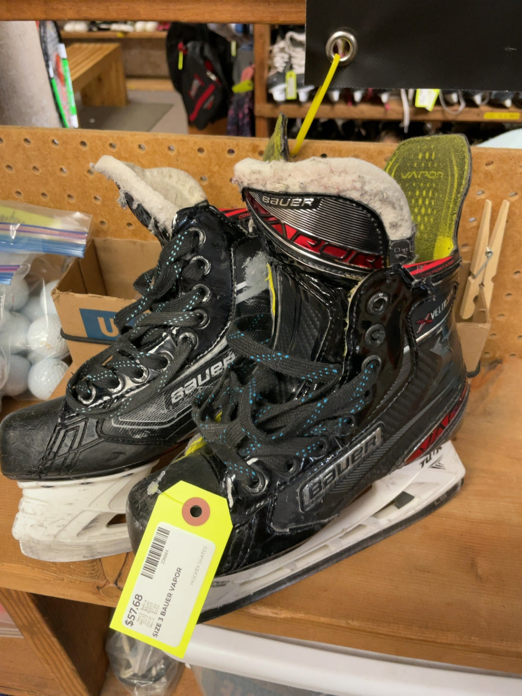 Bauer Vapor Hockey Skates Size 3