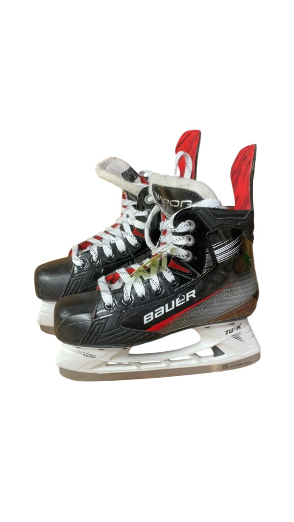 Bauer Vapor Hockey Skates Size 3.5