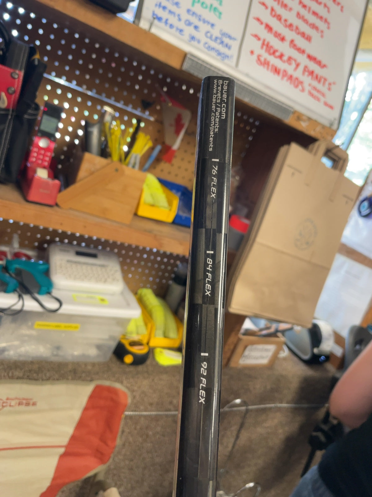 Bauer Vapor Hyperlite 2 Hockey Stick - RH