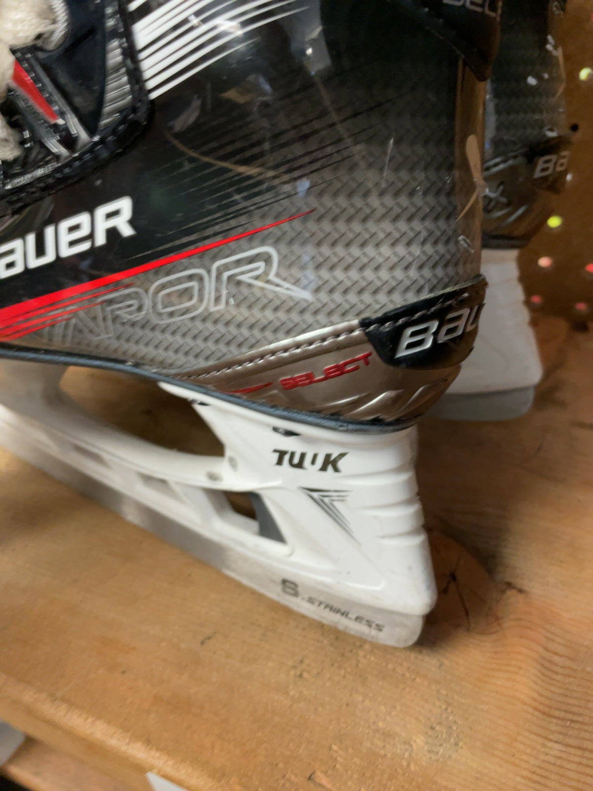 Bauer Vapor Select Size 2 Hockey Skates