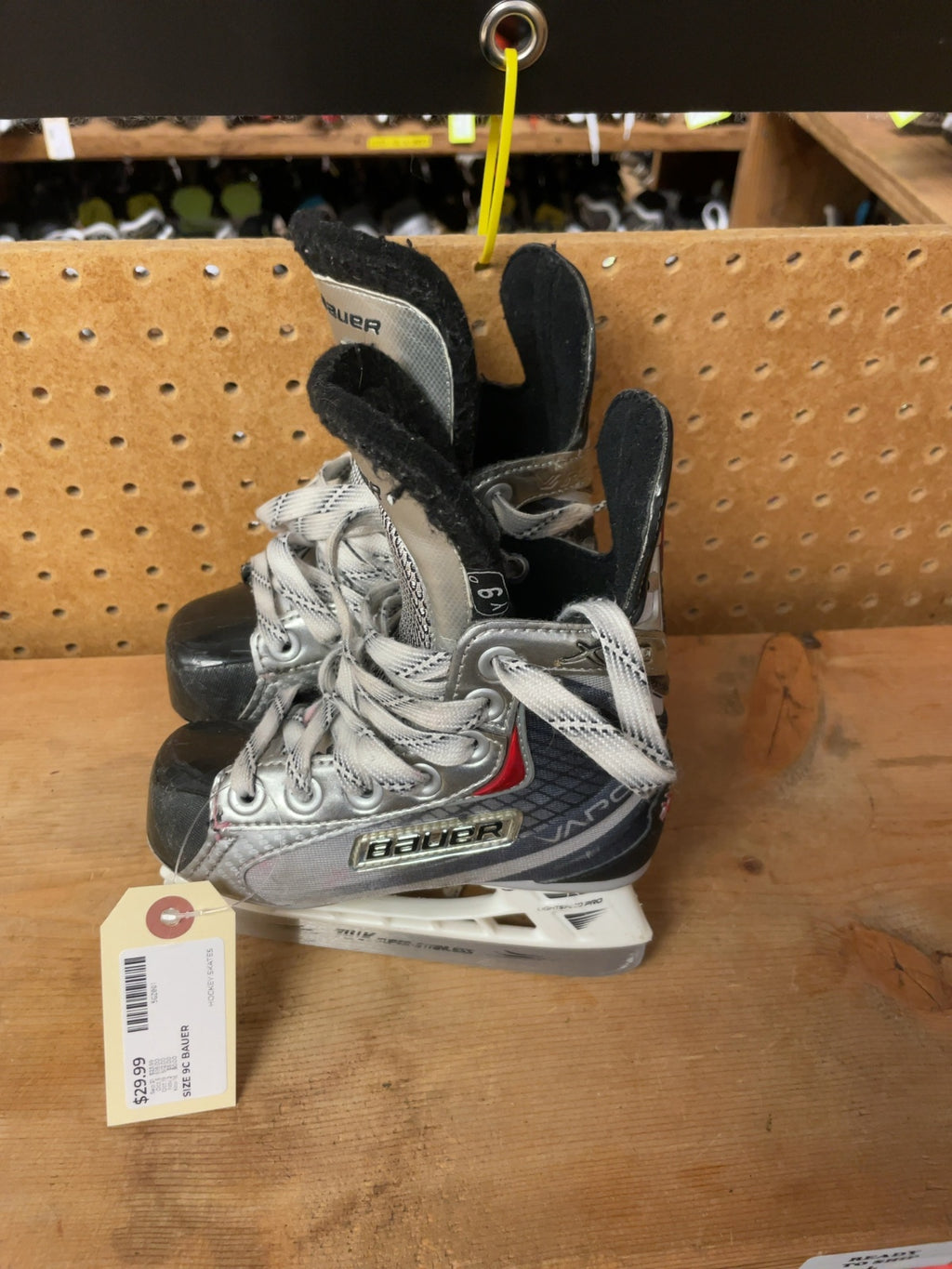 Bauer Vapor Size 9C Hockey Skates