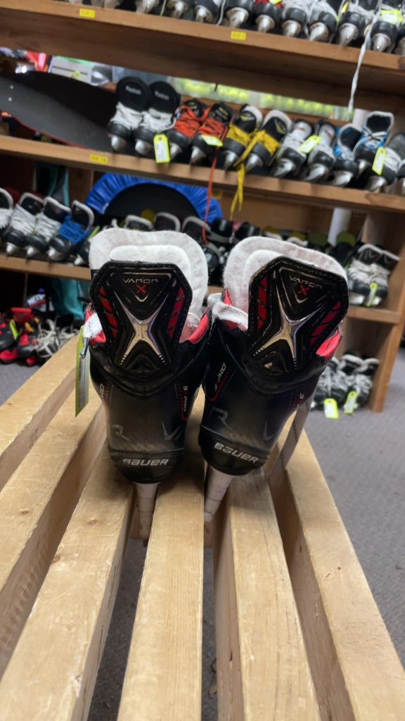 Bauer Vapor X Hockey Skates Size 13.5C