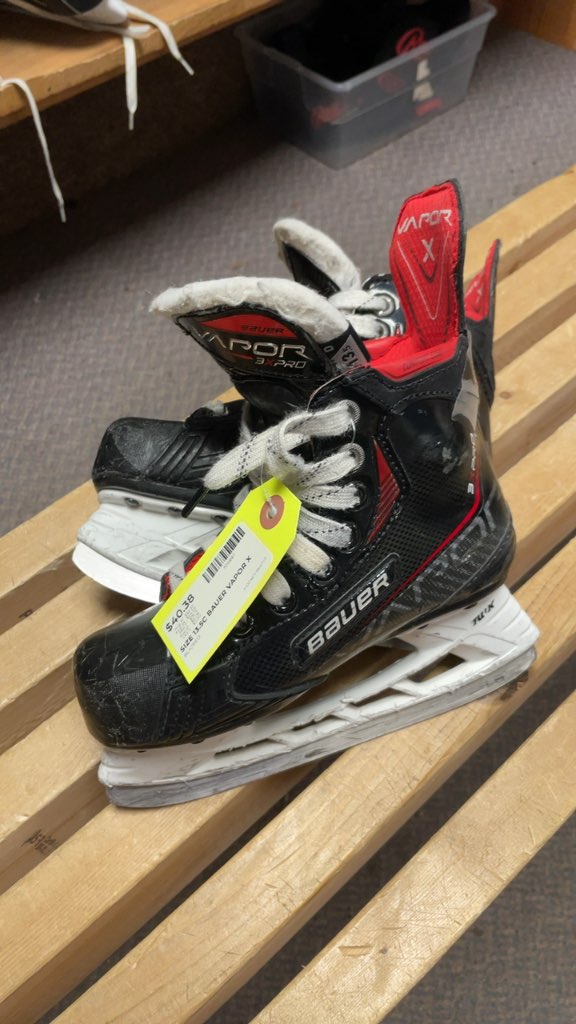 Bauer Vapor X Hockey Skates - Size 13.5C