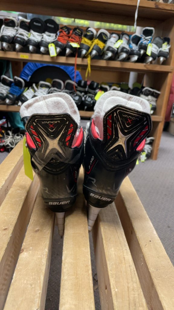 Bauer Vapor X Hockey Skates - Size 13.5C