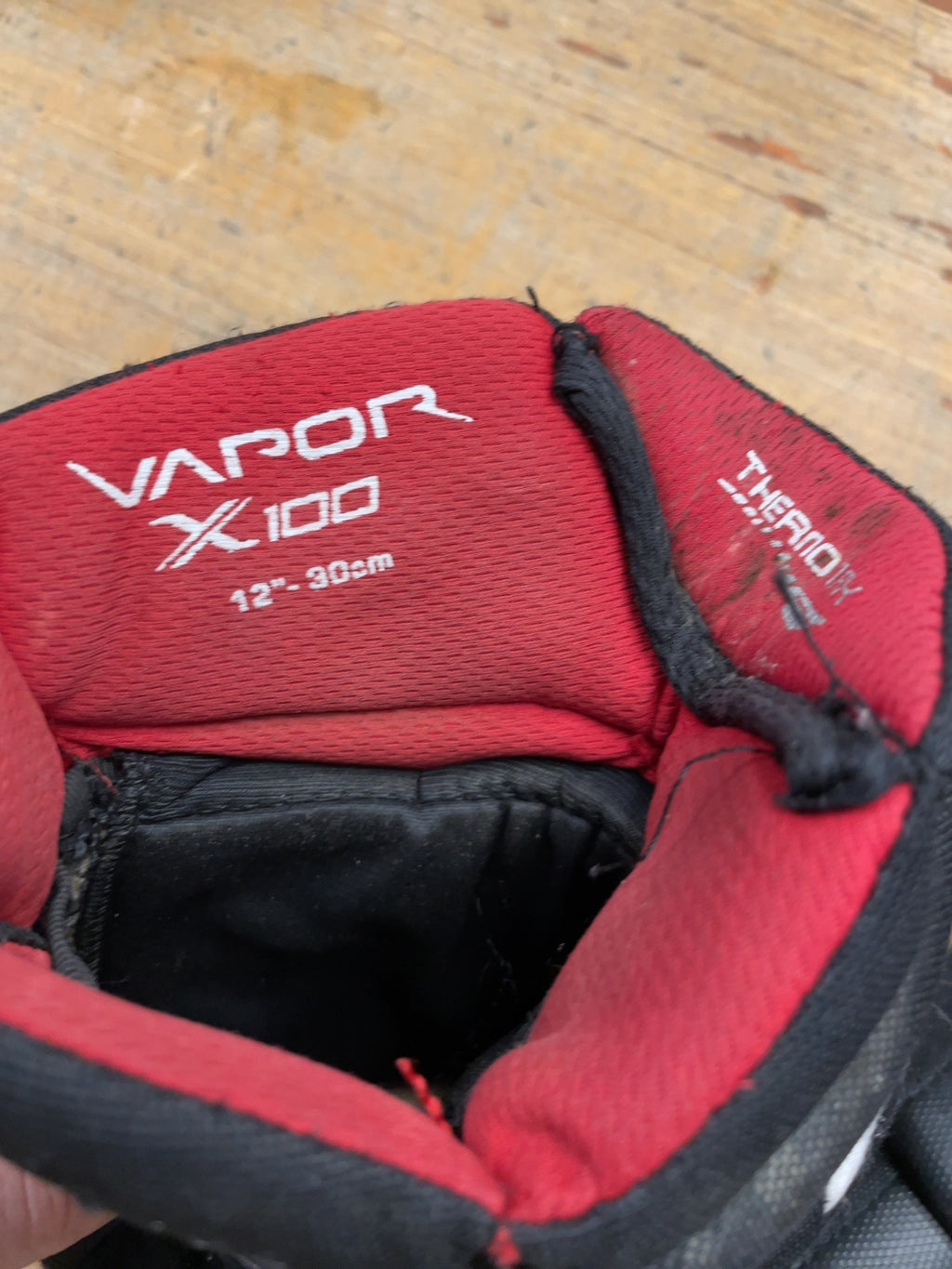 Bauer Vapor X100 12" Hockey Gloves