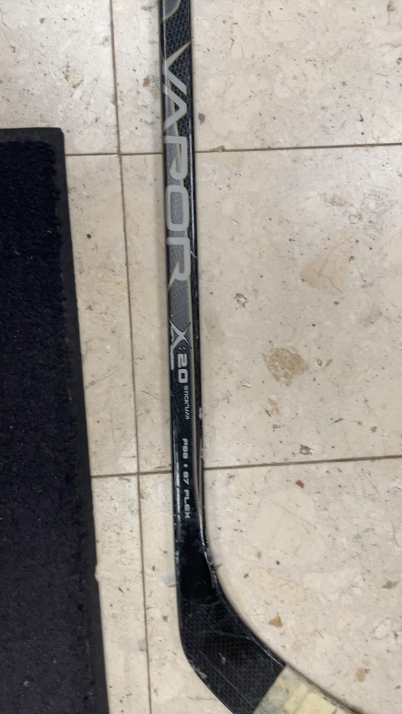 Bauer Vapor X:20 Left Handed Hockey Stick - 87 Flex P88