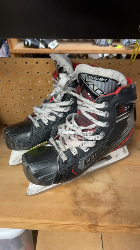 Bauer Vapor X2.7 Hockey Skates - Size 3