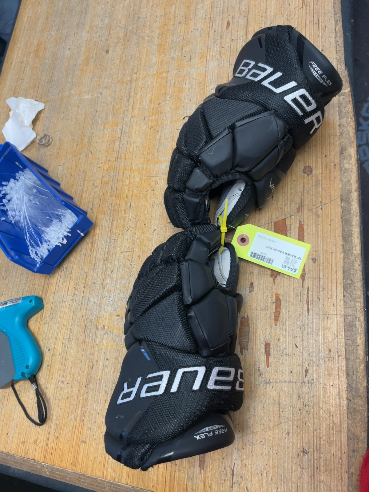 Bauer Vapor X40 12" Hockey Gloves