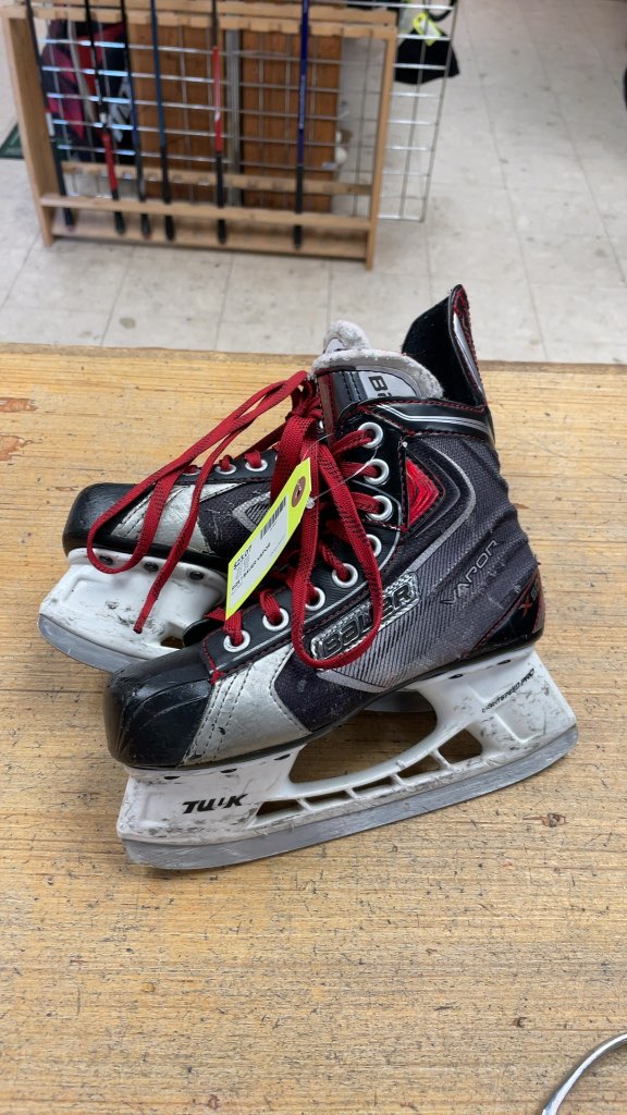 Bauer Vapor X500 Hockey Skates - Size 1