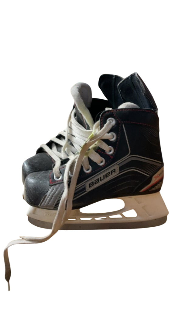Bauer X200 Hockey Skates - Size 13C
