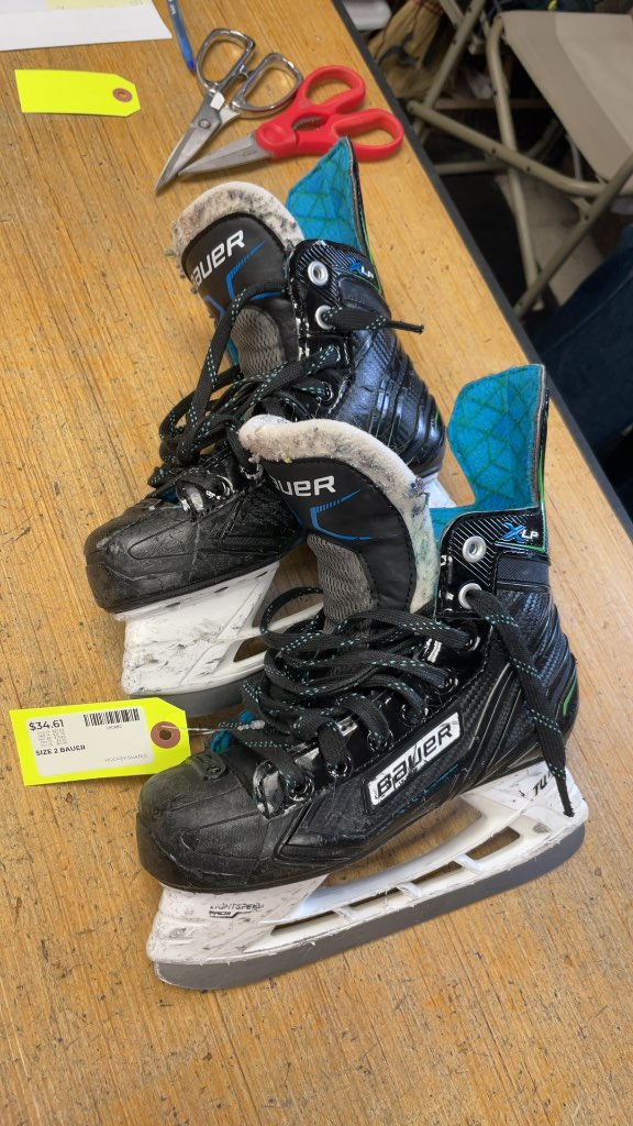 Bauer XLP Hockey Skates - Size 2