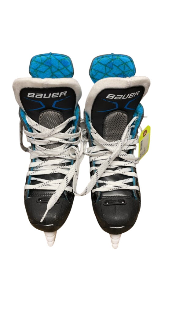 Bauer XLP Hockey Skates - Size 3