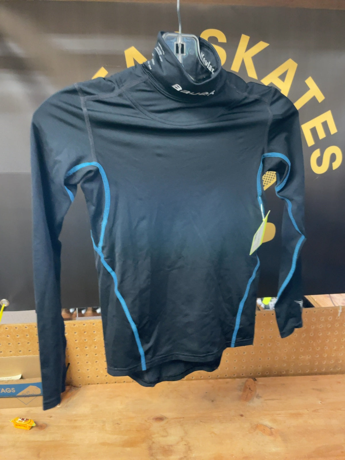 Bauer Youth XS Hockey Base Layer with Integrated Kevlar Neck Guard
