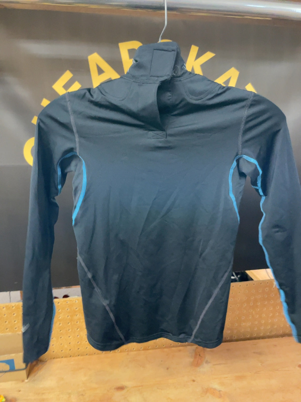 Bauer Youth XS Hockey Base Layer with Integrated Kevlar Neck Guard