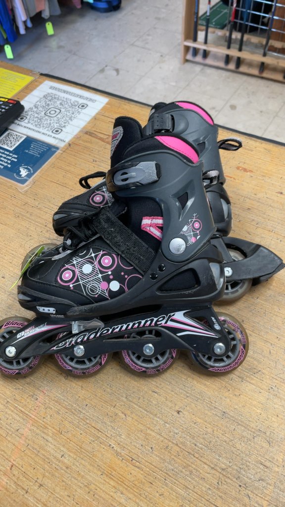 Bladerunner Phaser Flash G Adjustable Inline Skates 1-4