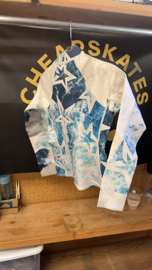 Blue and White Star Pattern Long Sleeve Wetsuit Top - Size Medium