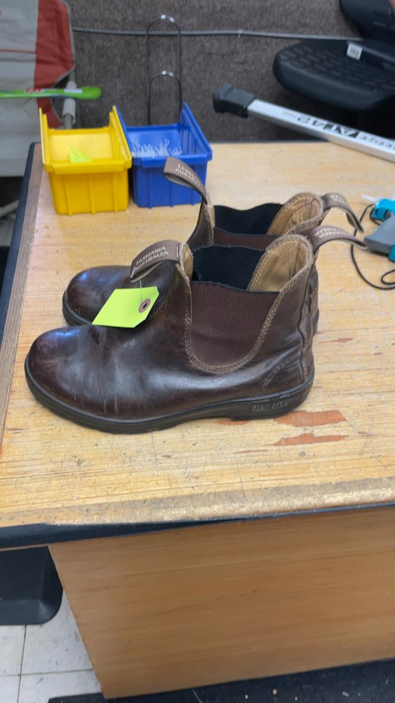 Blundstone Brown Chelsea Boots Size 5.5