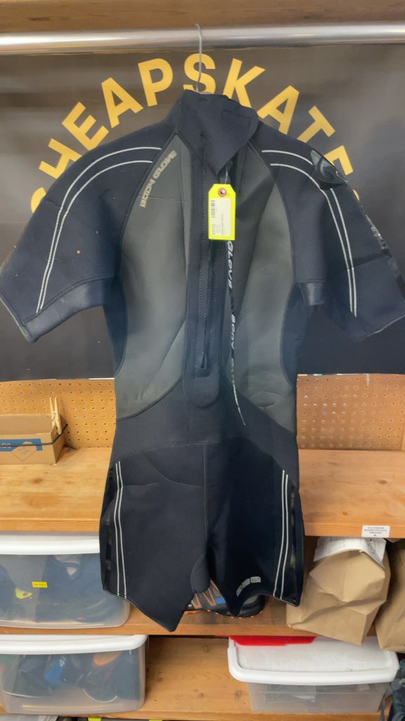 Body Glove Men's Shorty Wetsuit - Size Large