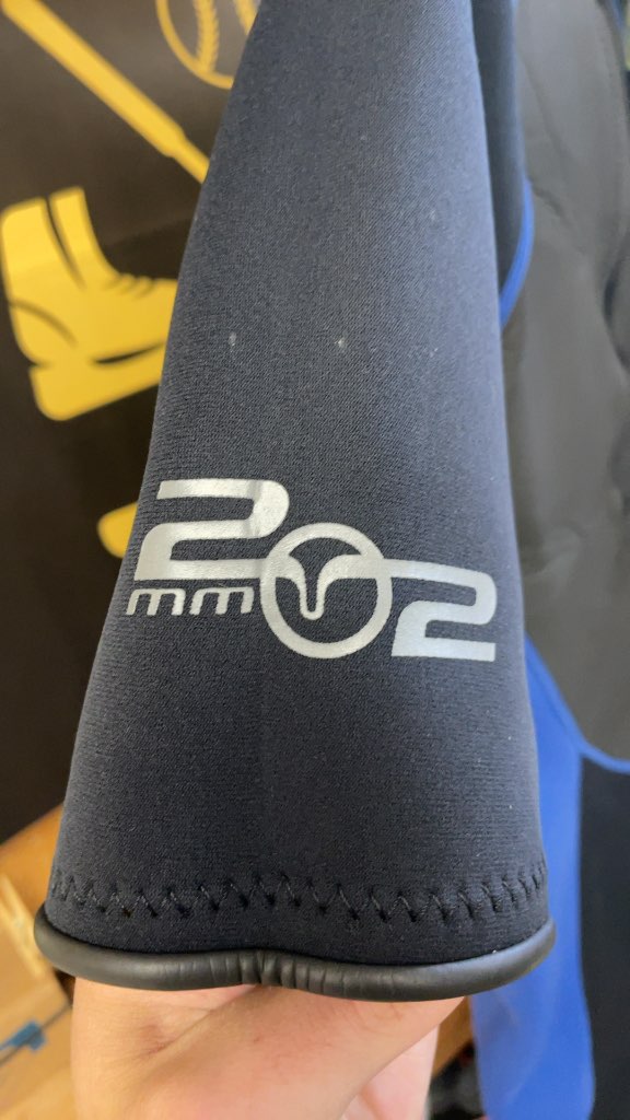 Body Glove Velocity 2.0mm Men's XL Shorty Wetsuit