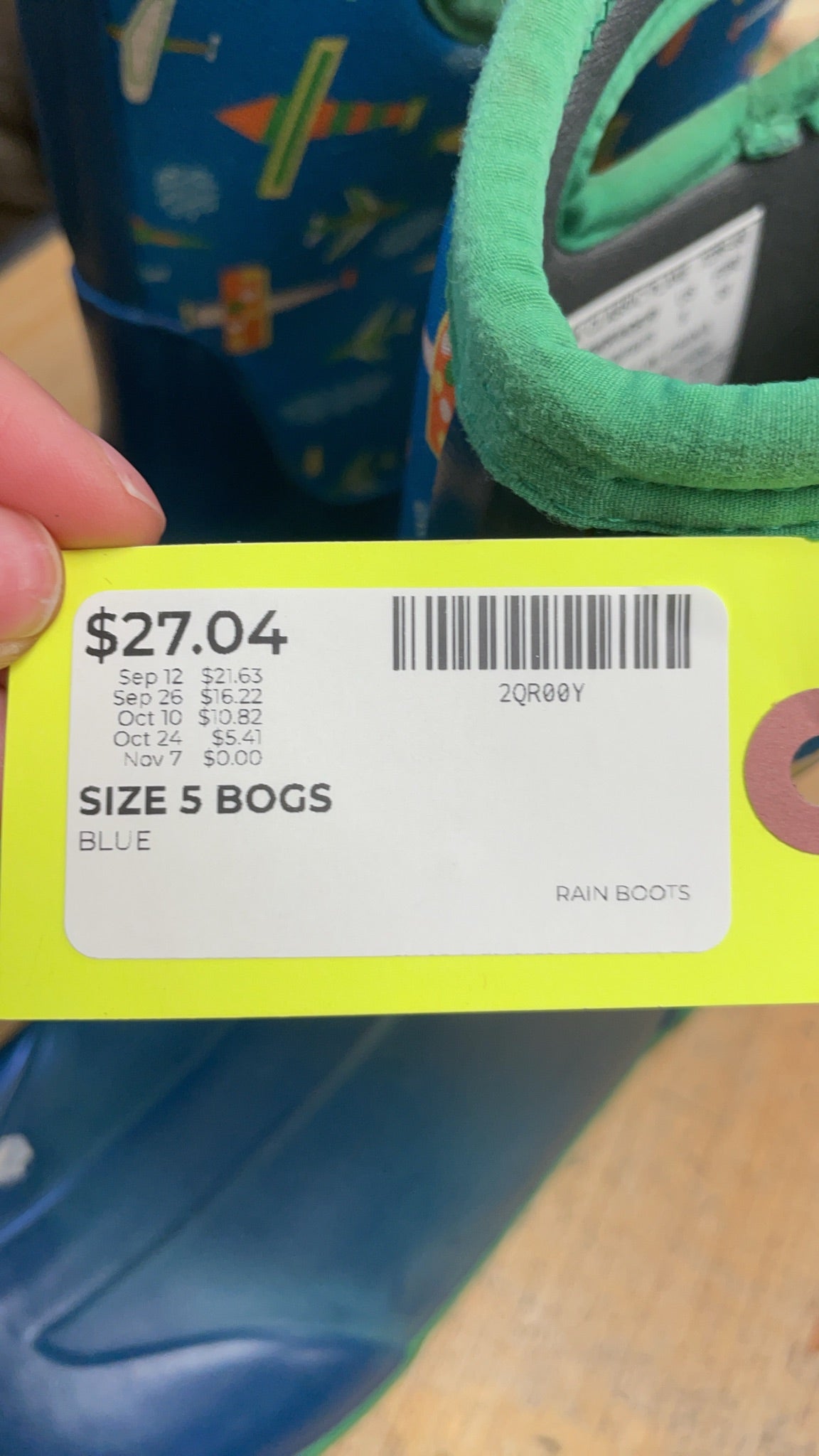 Bogs Rain Boots Size 5 Blue Airplane Pattern