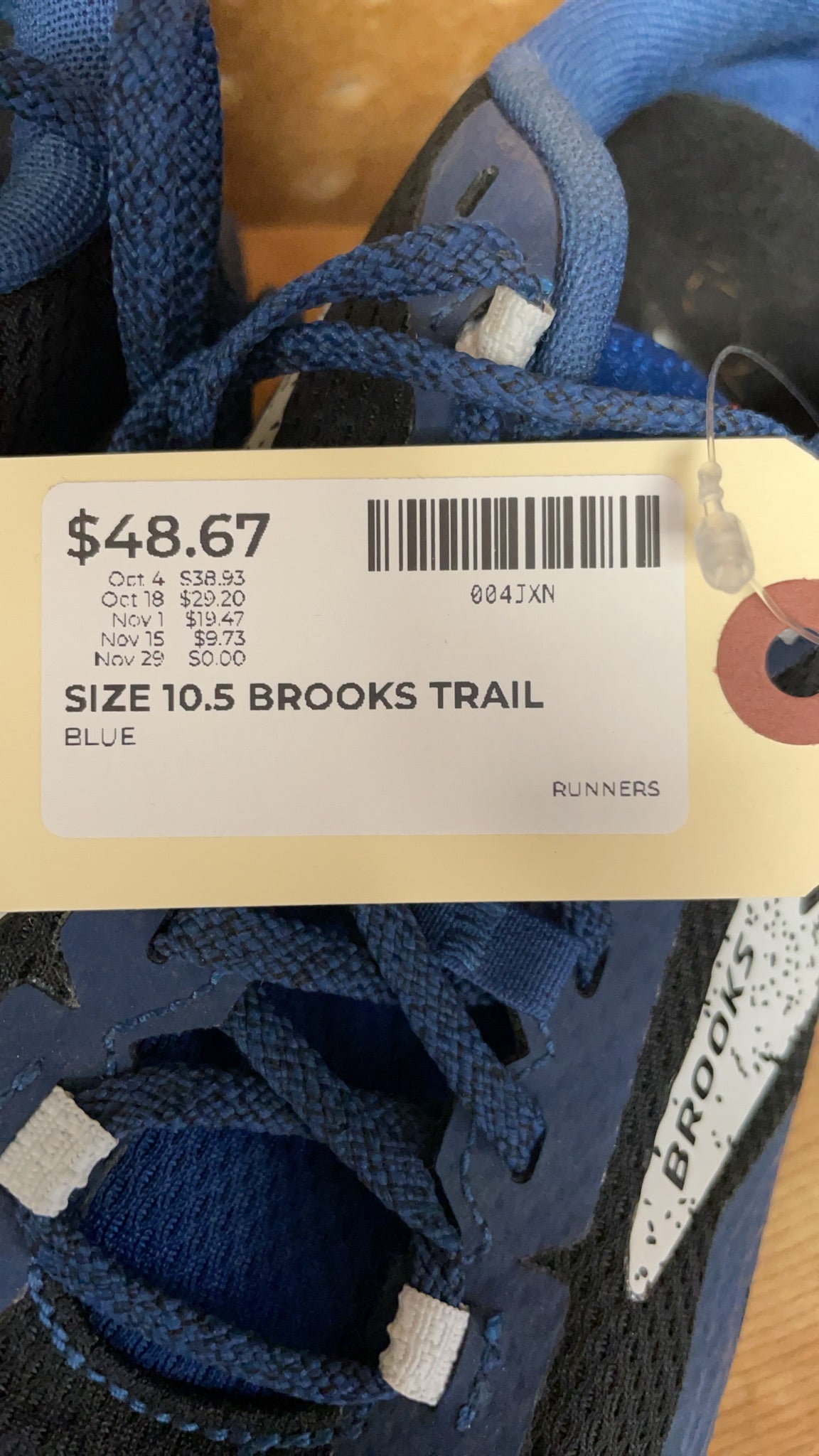Brooks Cascadia 17 Size 10.5 Gore-Tex Trail Running Shoes