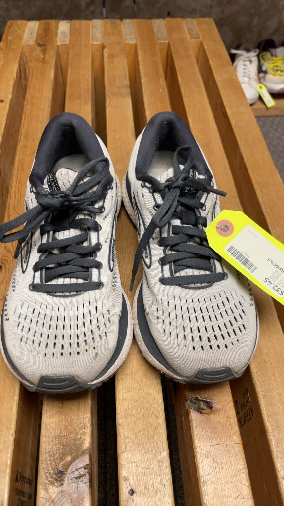 Brooks Glycerin Grey Running Shoes Size 7
