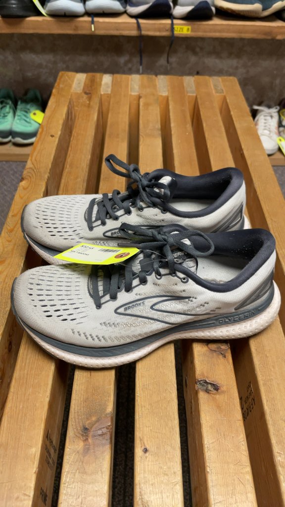 Brooks Glycerin Grey Running Shoes Size 7