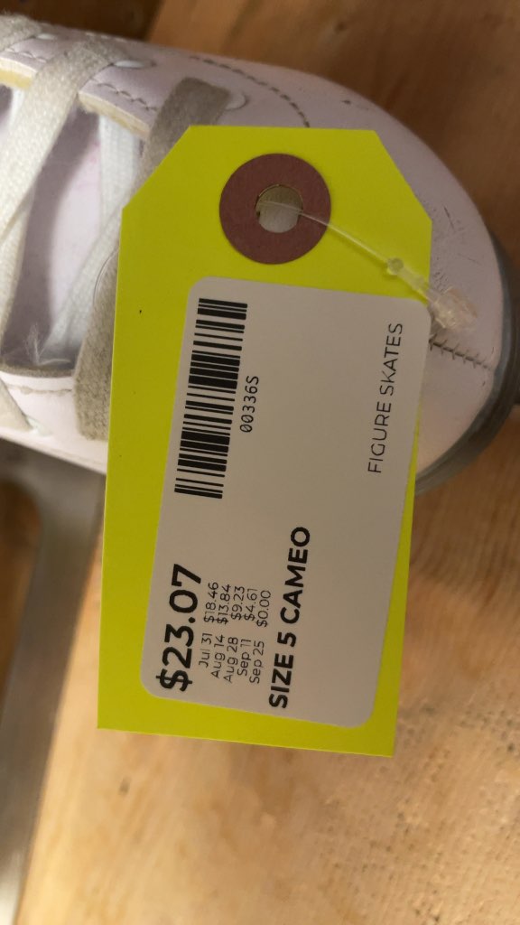 Cameo Figure Skates - Size 5
