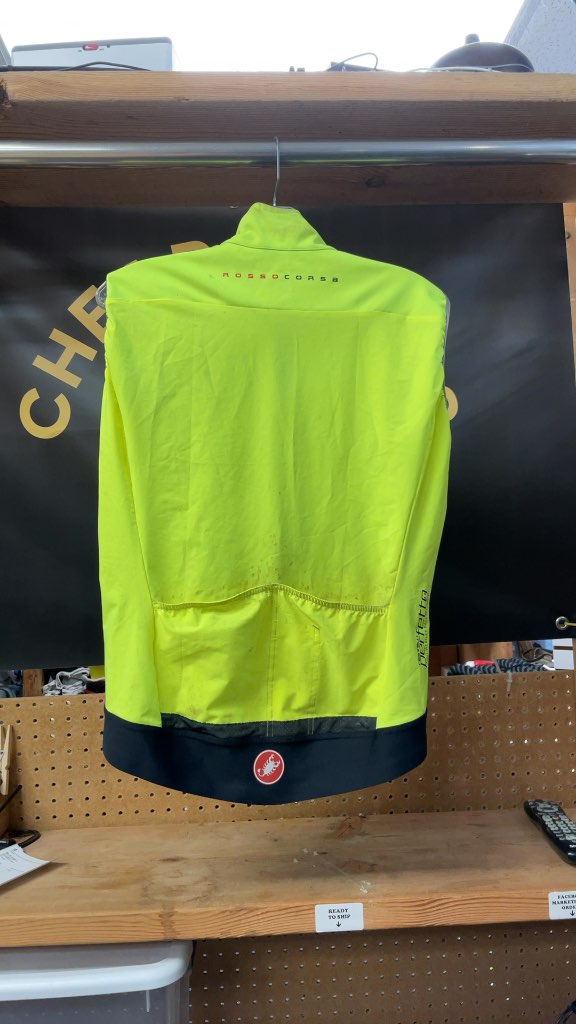 Castelli Perfetto Gore-Tex Infinium Cycling Vest - Neon Yellow