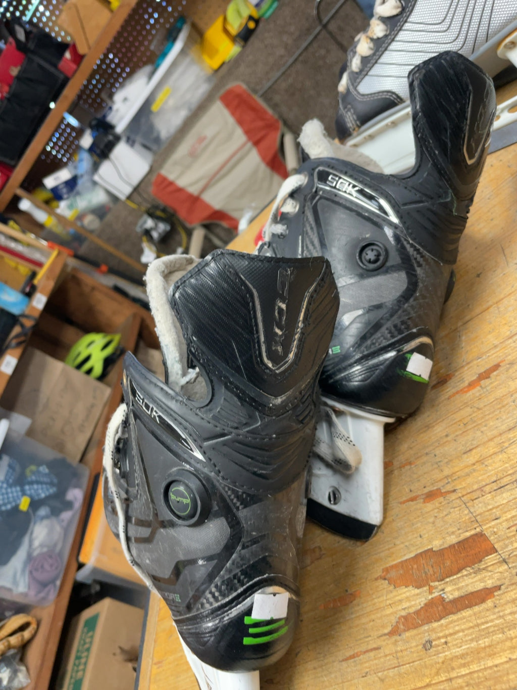 CCM 50K Size 8.5 Hockey Skates