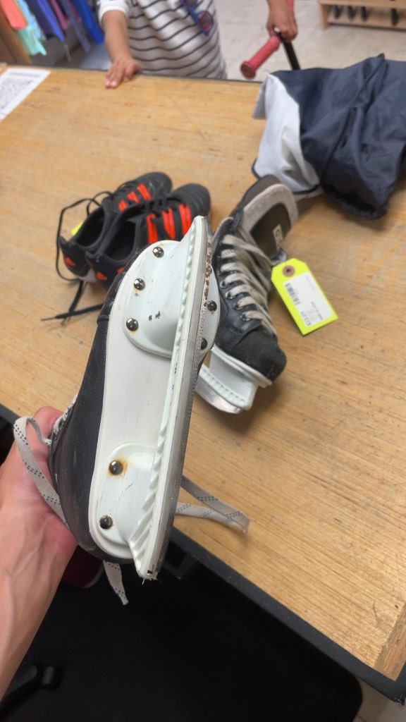 CCM Champion 90 Hockey Skates Size 11C