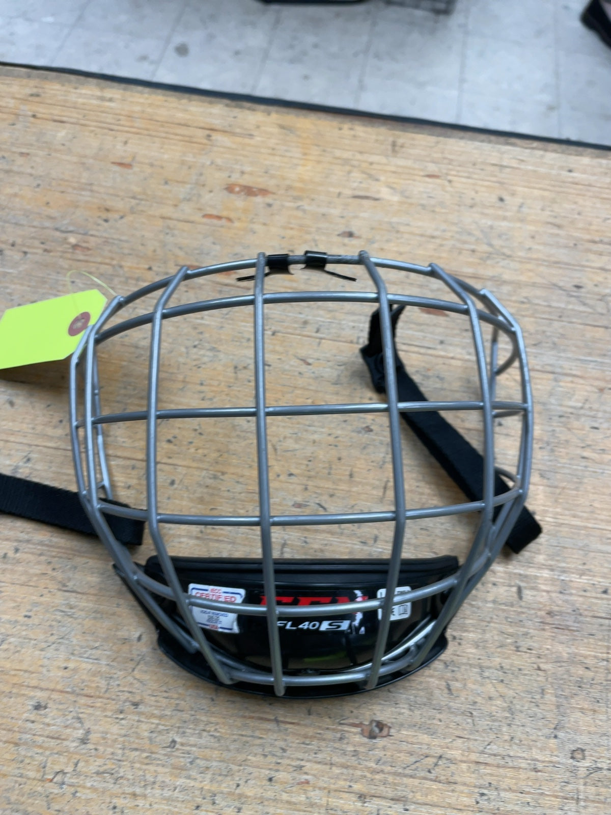 CCM FL40 S Hockey Cage