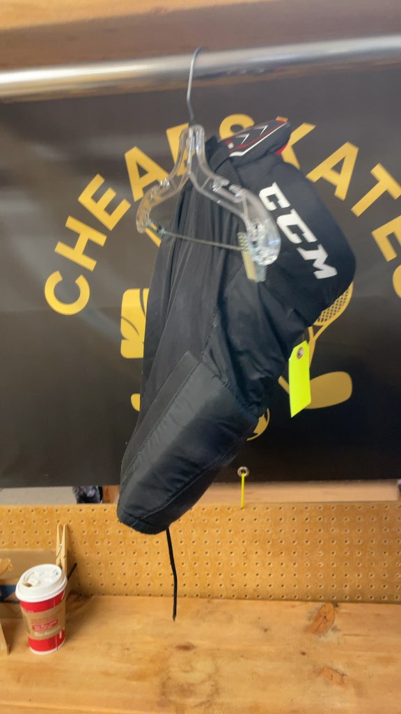 CCM FT350 Youth Large Hockey Pants - Black