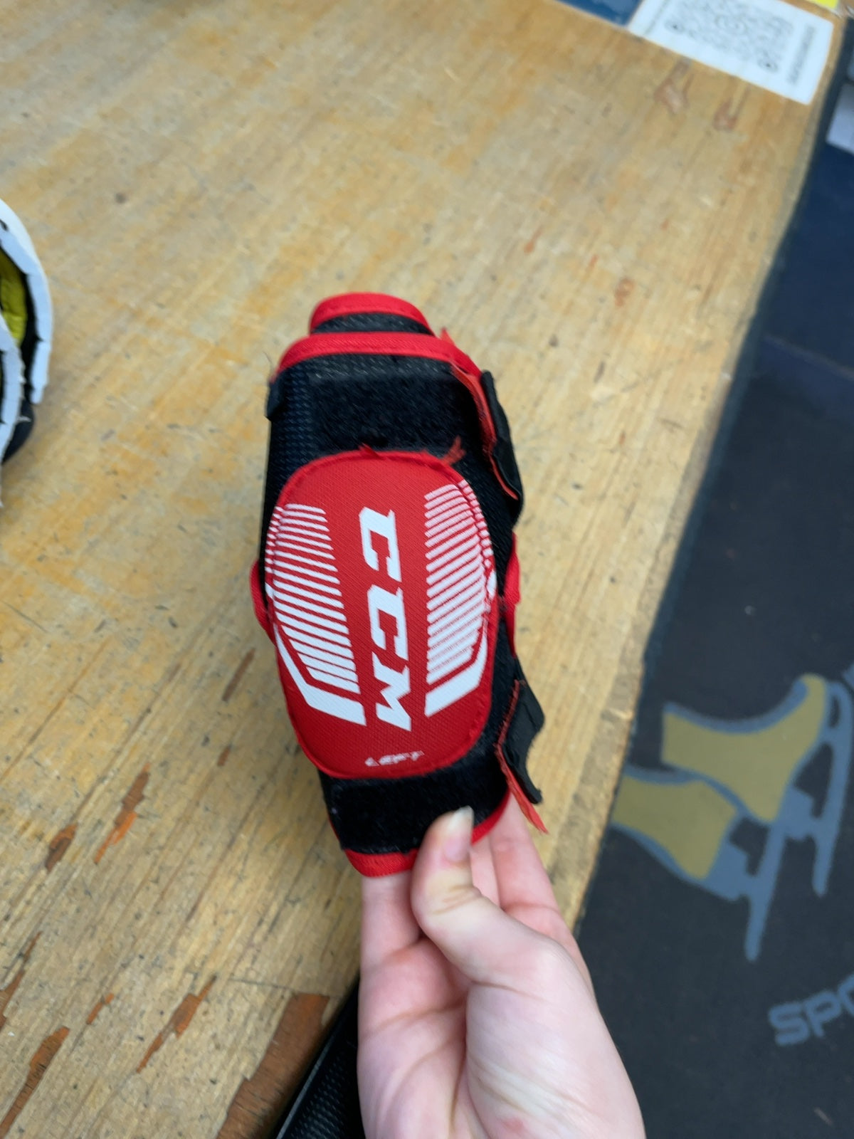 CCM Hockey Elbow Pads XS Red