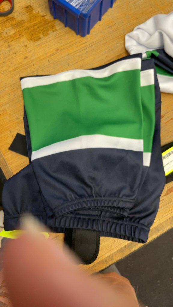 CCM Hockey Socks Adult S/M Navy/Green