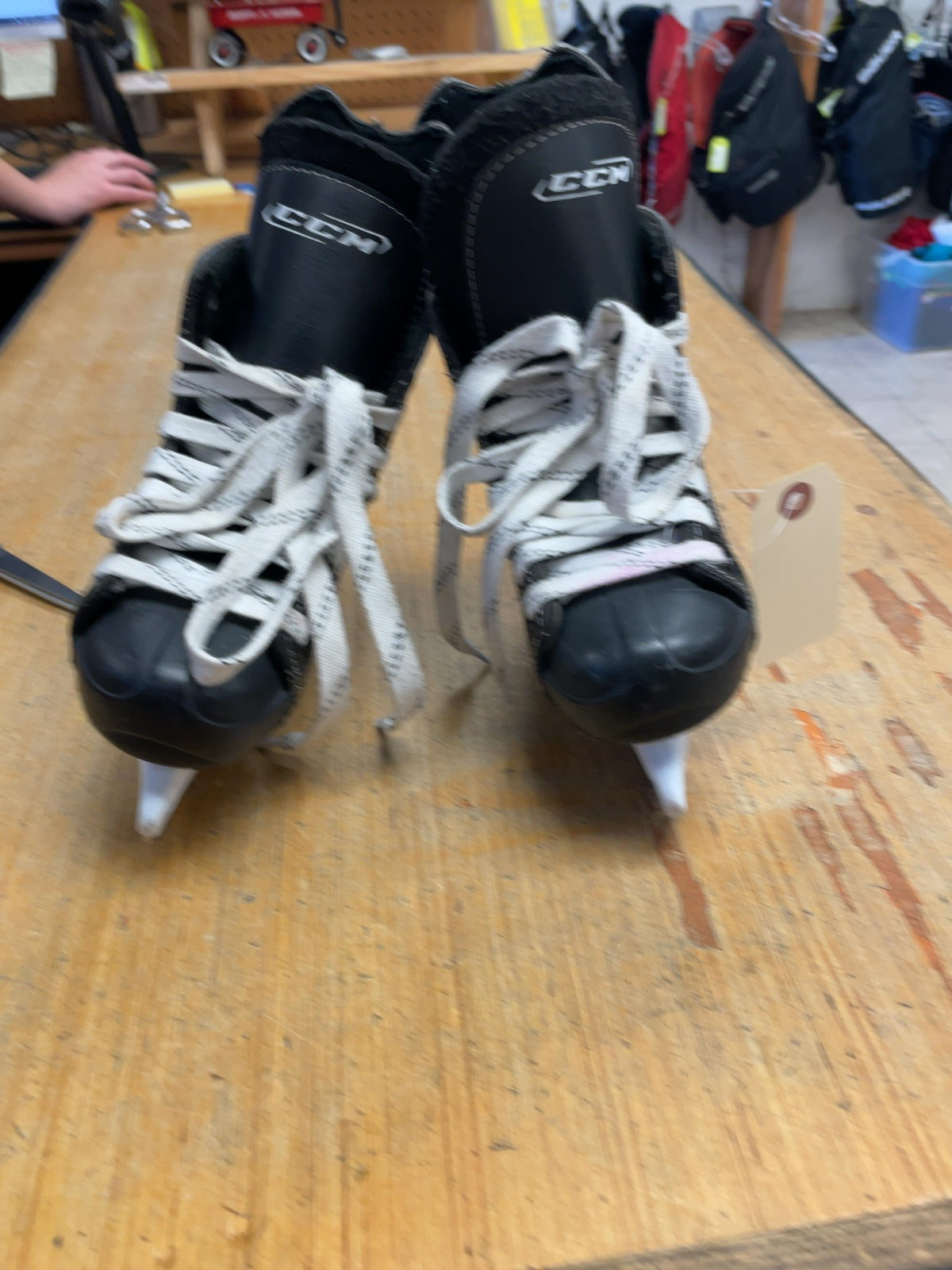 CCM Intruder Size 13C Hockey Skates