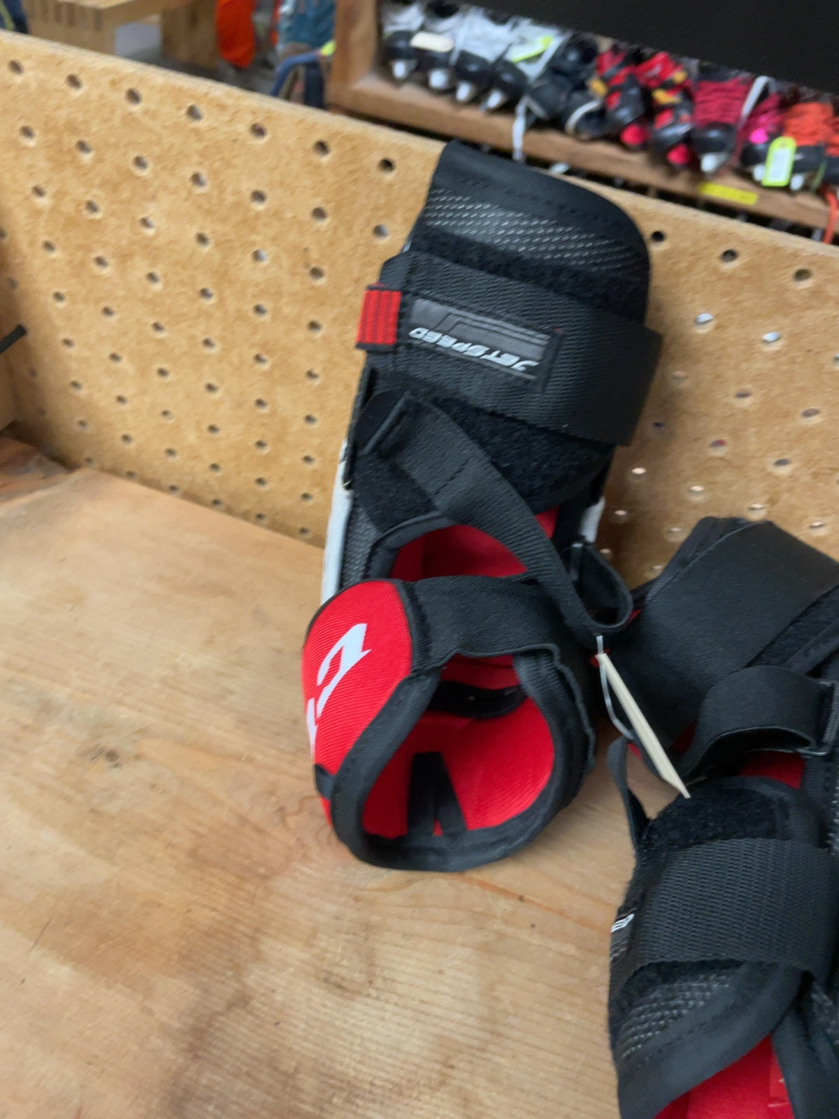CCM JetSpeed FT 757 Senior Small Hockey Elbow Pads