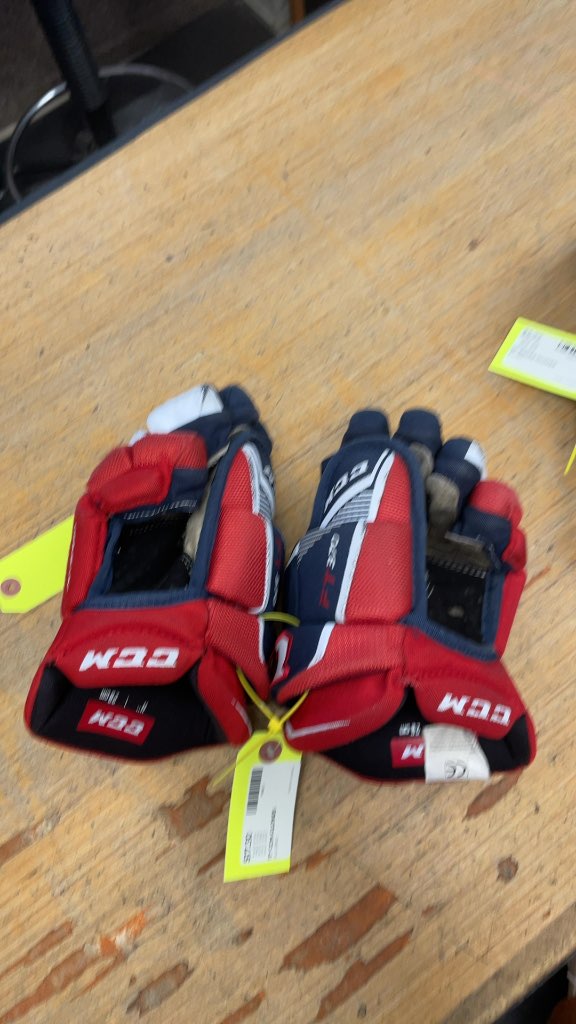 CCM Jetspeed FT370 Hockey Gloves - 11"