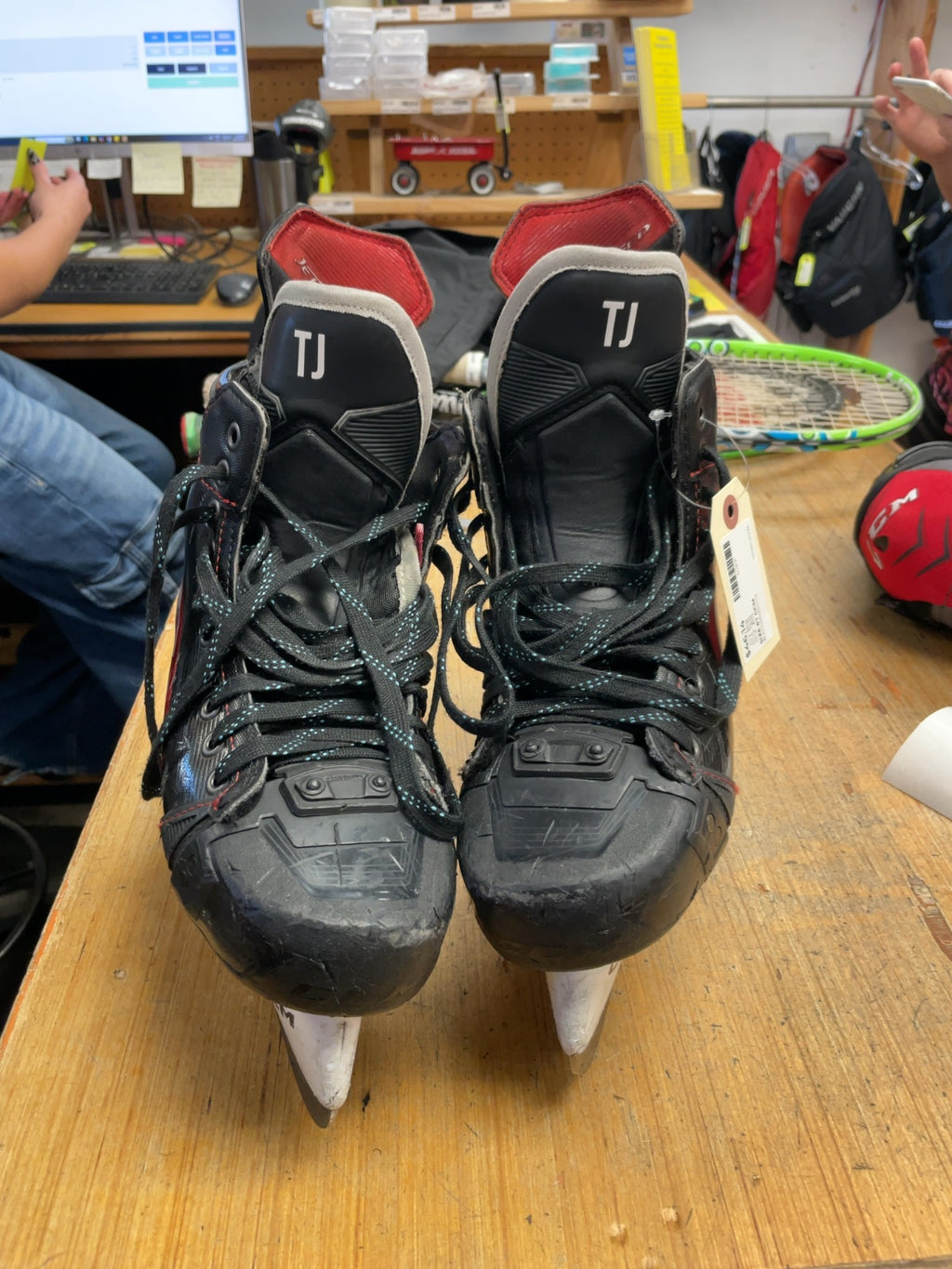 CCM JetSpeed FT4 Pro Size 6 Hockey Skates