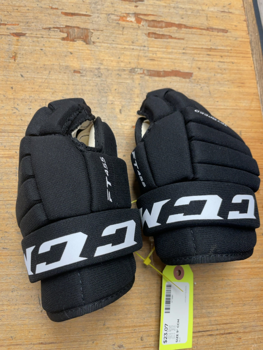 CCM JetSpeed FT455 Hockey Gloves - 9"