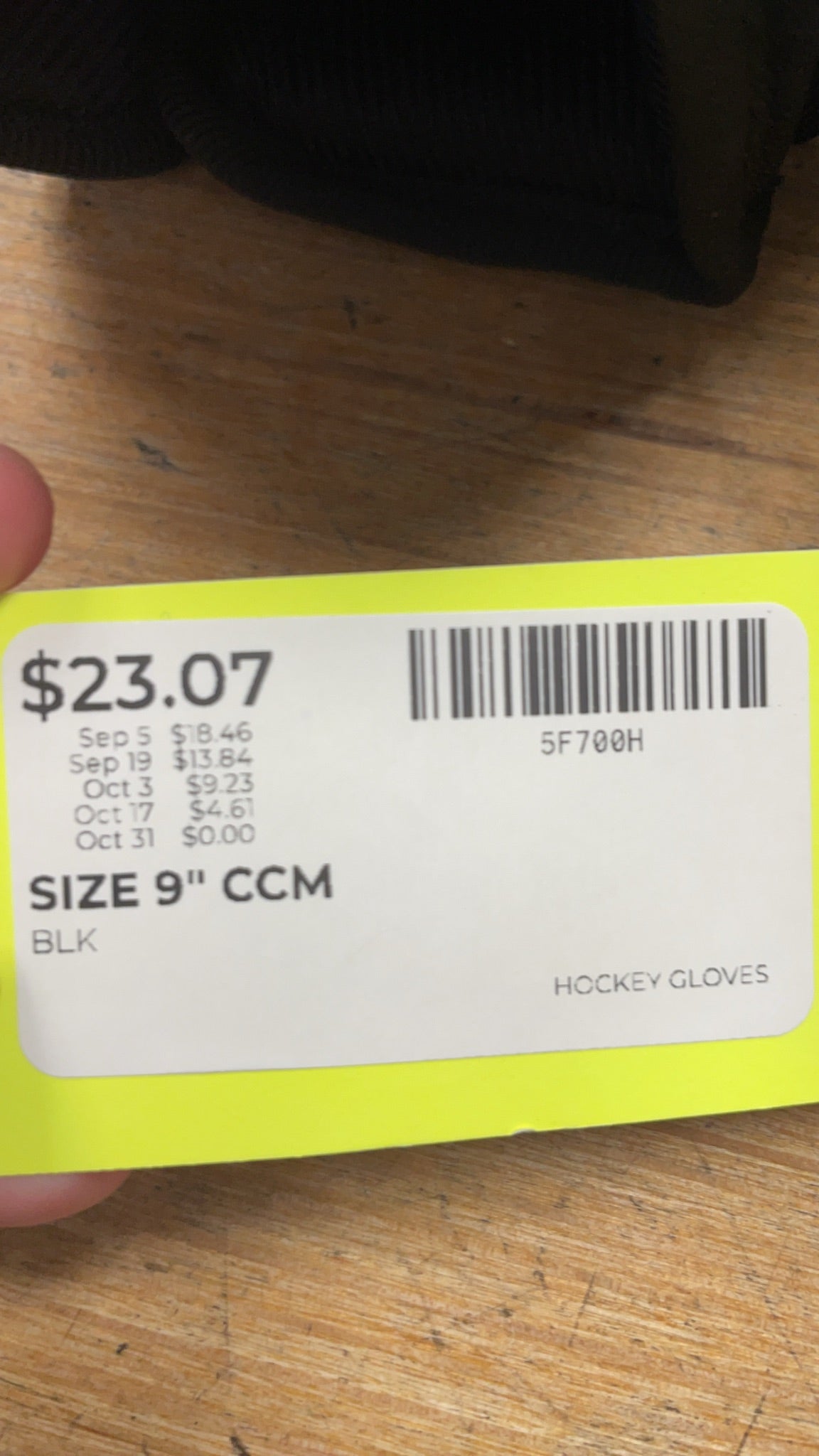 CCM JetSpeed FT455 Hockey Gloves - 9"