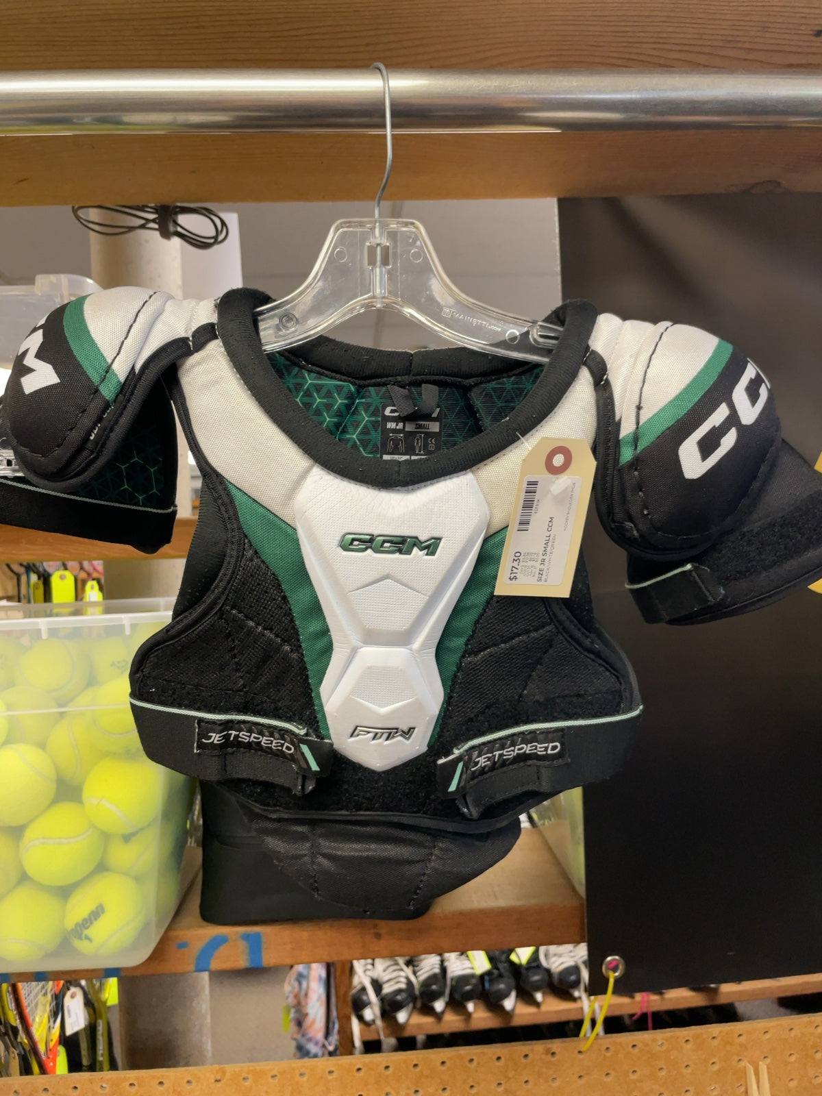 CCM JetSpeed FTW JR Small Hockey Shoulder Pads