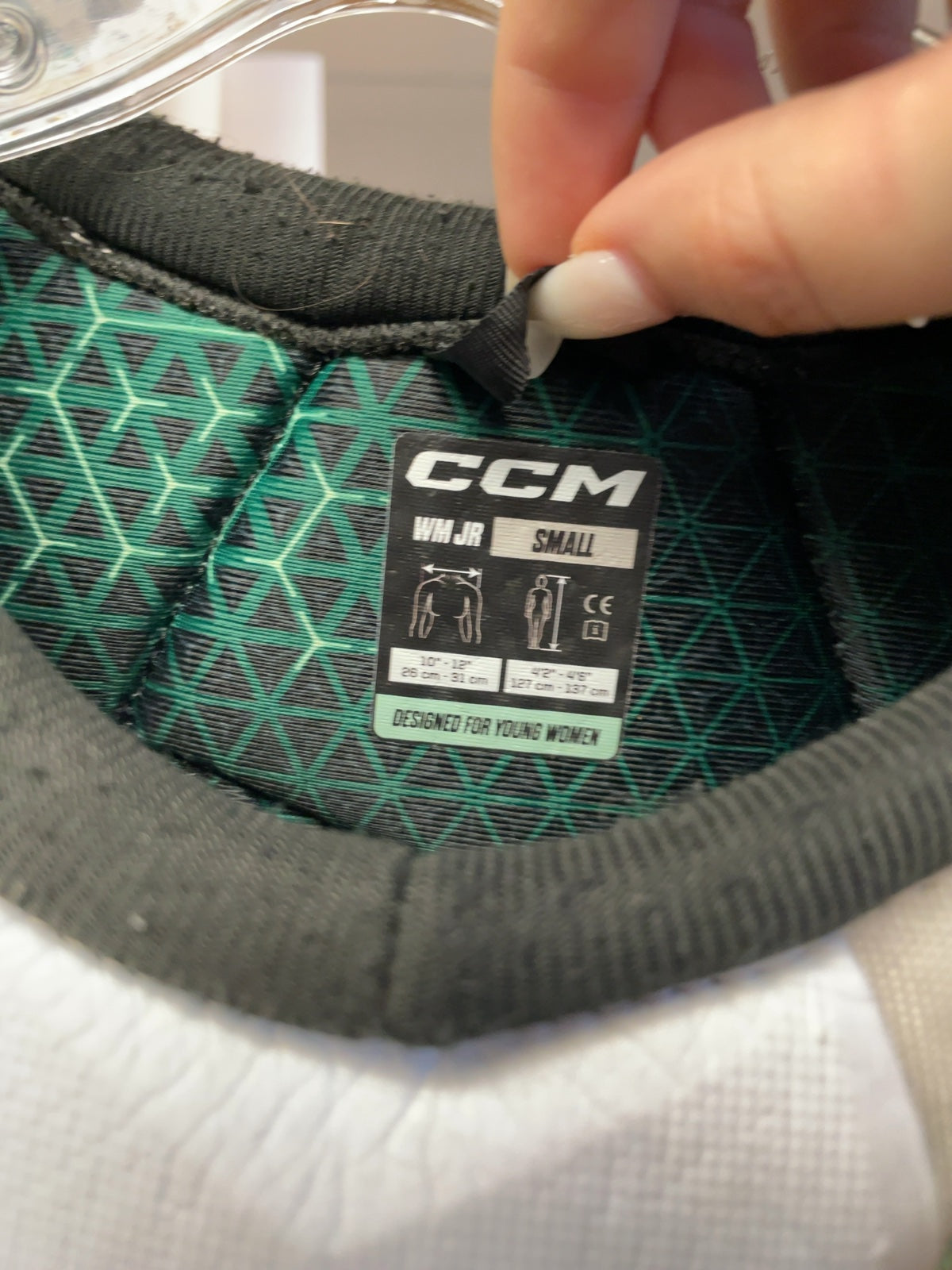 CCM JetSpeed FTW JR Small Hockey Shoulder Pads
