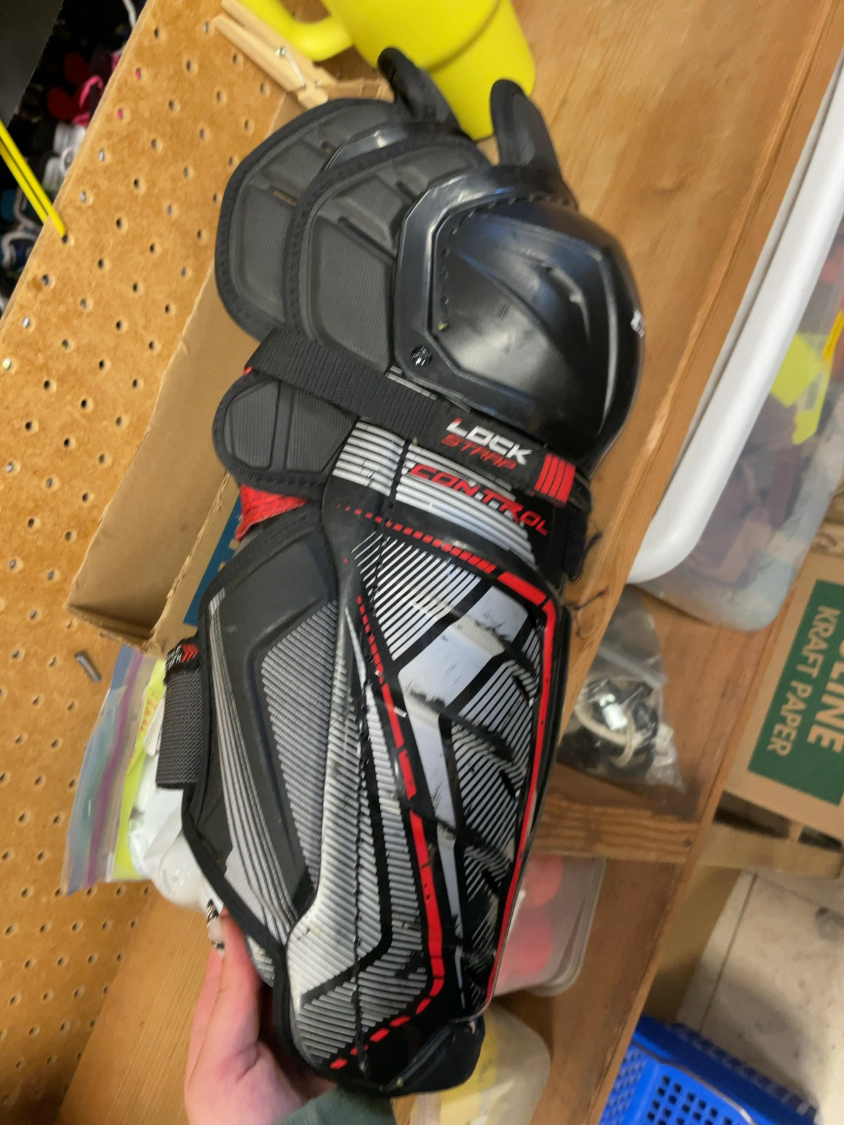 CCM JetSpeed JR 13" Hockey Shin Pads