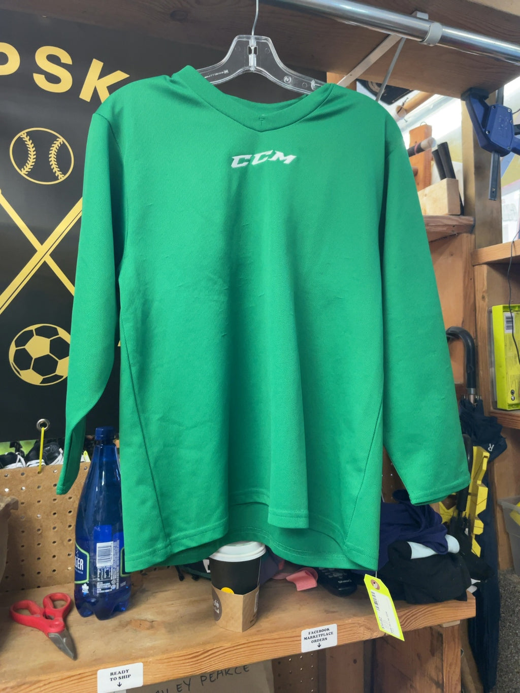 CCM Junior L-XL Green Hockey Jersey