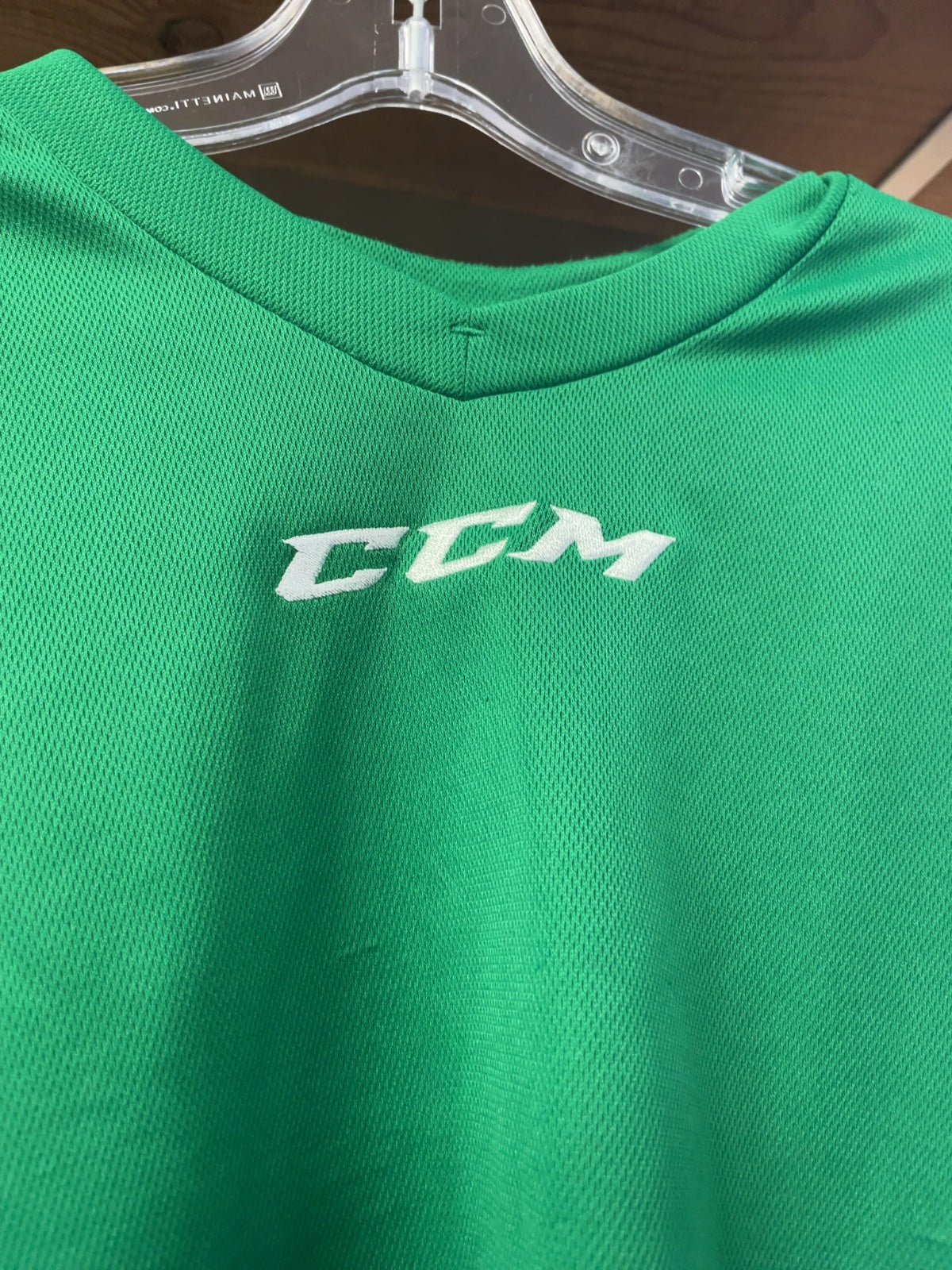 CCM Junior L-XL Green Hockey Jersey