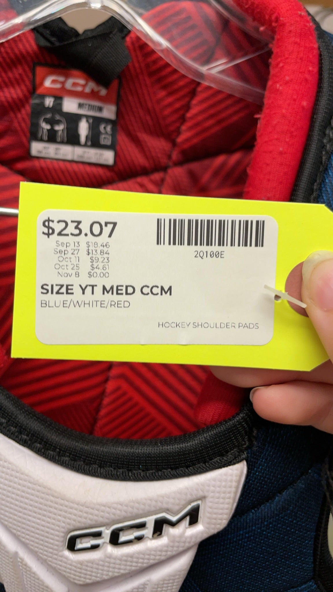 CCM Next YT Medium Hockey Shoulder Pads